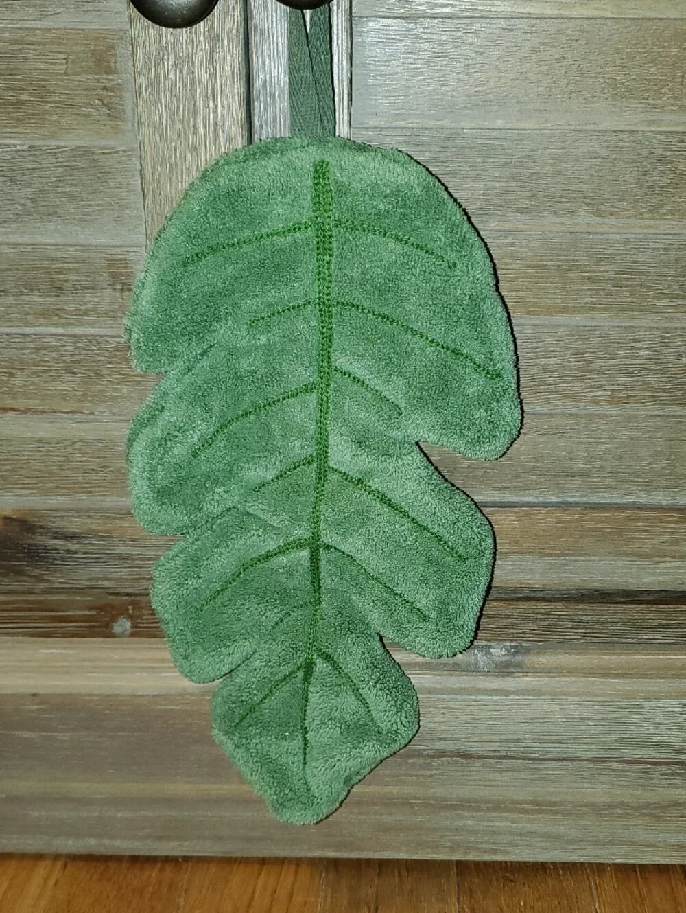 Tropical Leaves Hand Towels